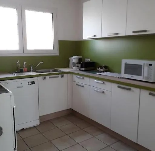 Maison Sur Les Hauteurs De Holiday home *