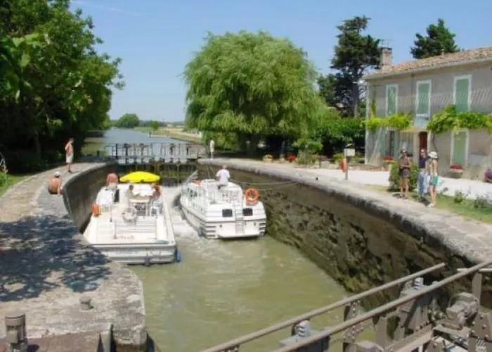 Maison Sur Les Hauteurs De Carcassonne
