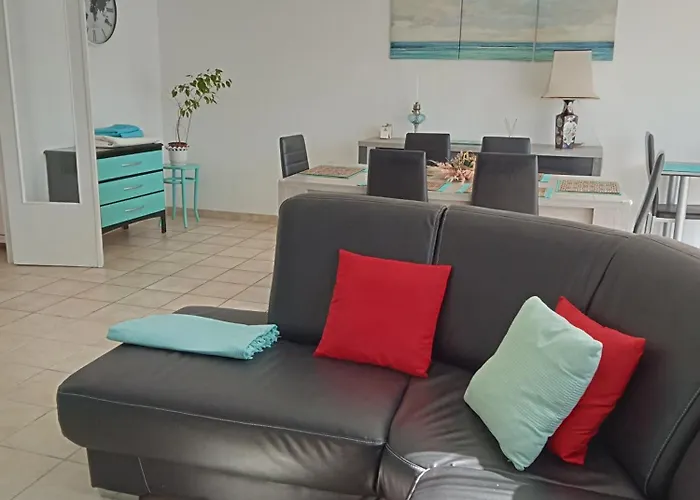 Maison Sur Les Hauteurs De * Carcassonne